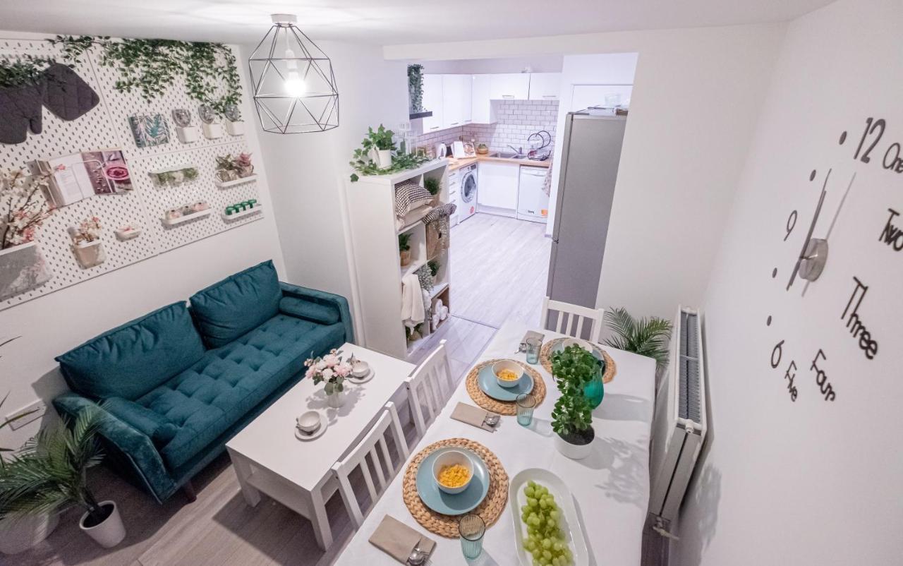 Overstone Forest Work & Relax Accommodation מראה חיצוני תמונה